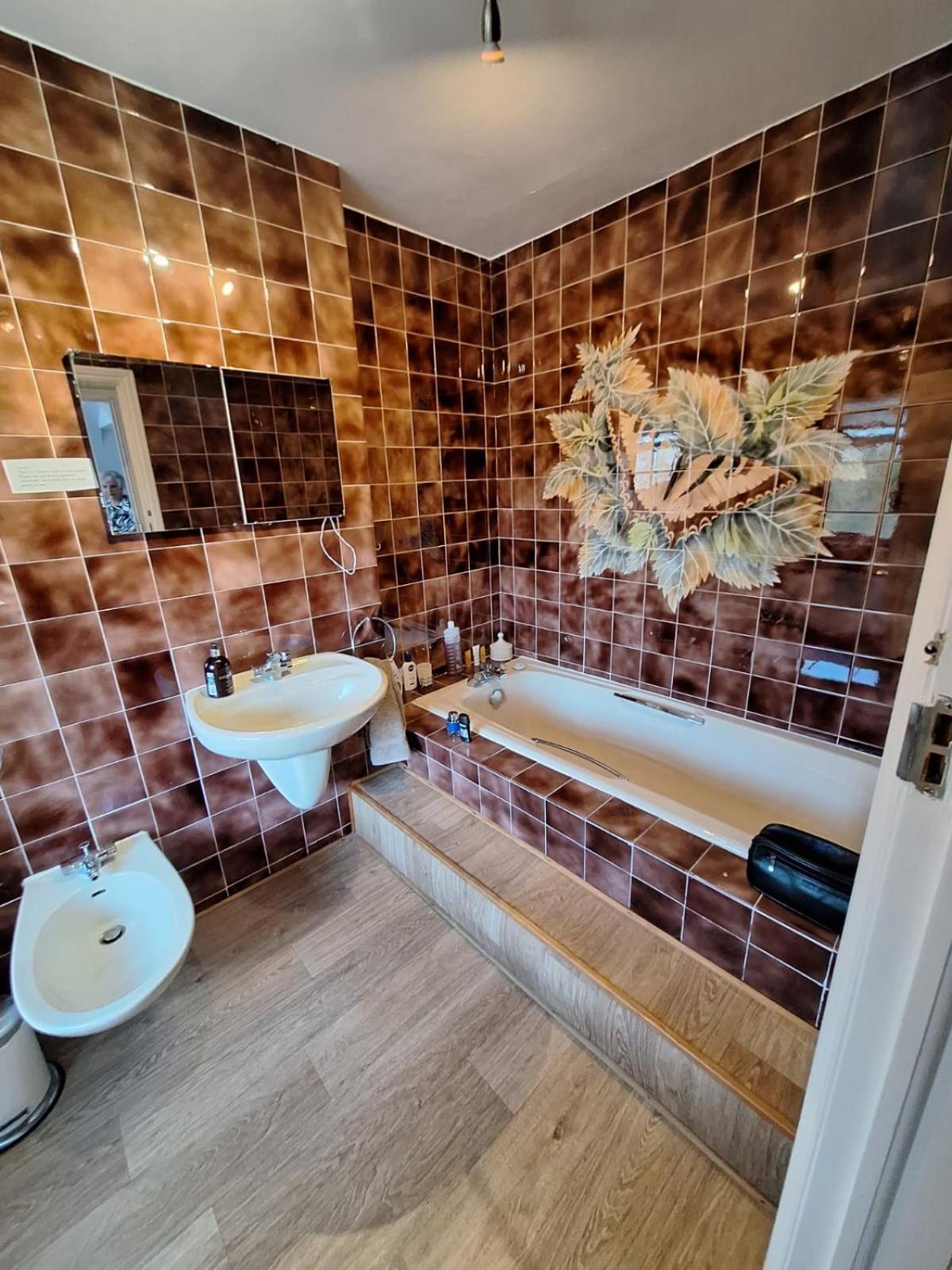 Harrow B & B Dış mekan fotoğraf